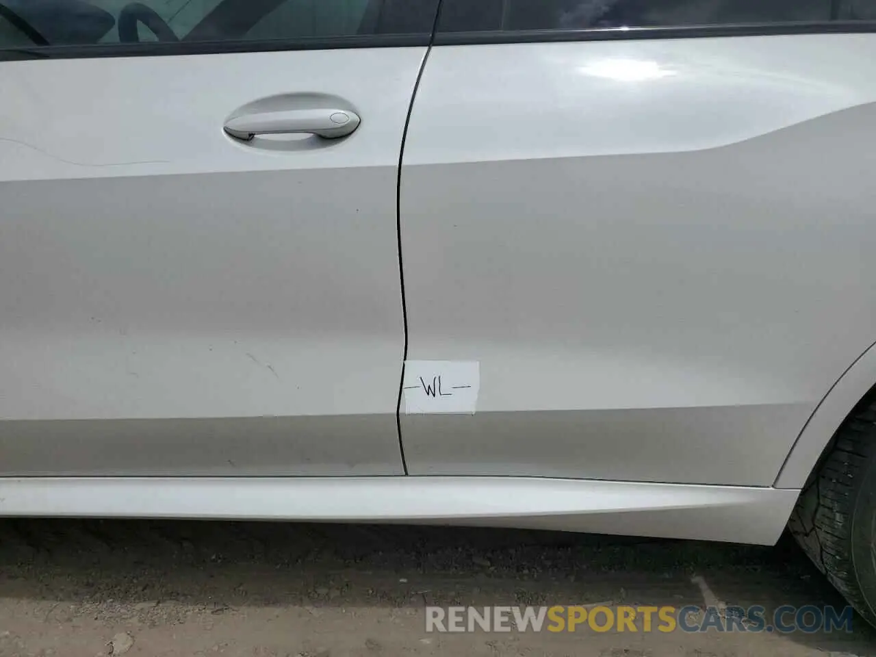13 Photograph of a damaged car 5UXCR4C05M9H32665 BMW X5 2021