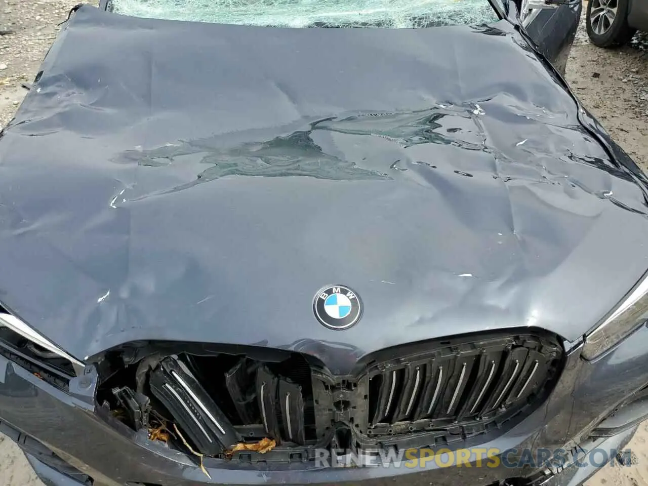 11 Фотография поврежденного автомобиля 5UXCR4C06M9H67148 BMW X5 2021