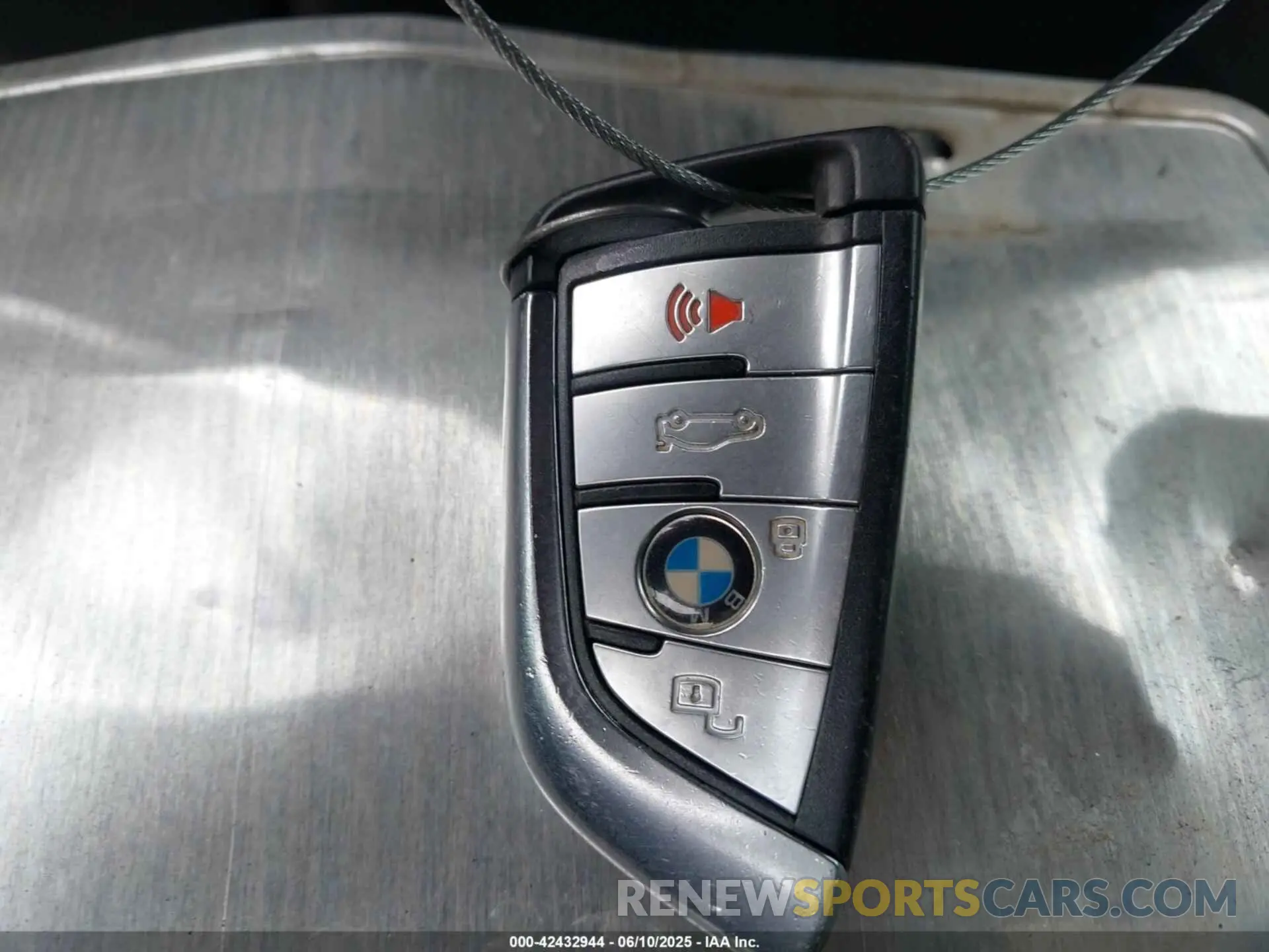 11 Photograph of a damaged car 5UXCR4C07M9H11302 BMW X5 2021