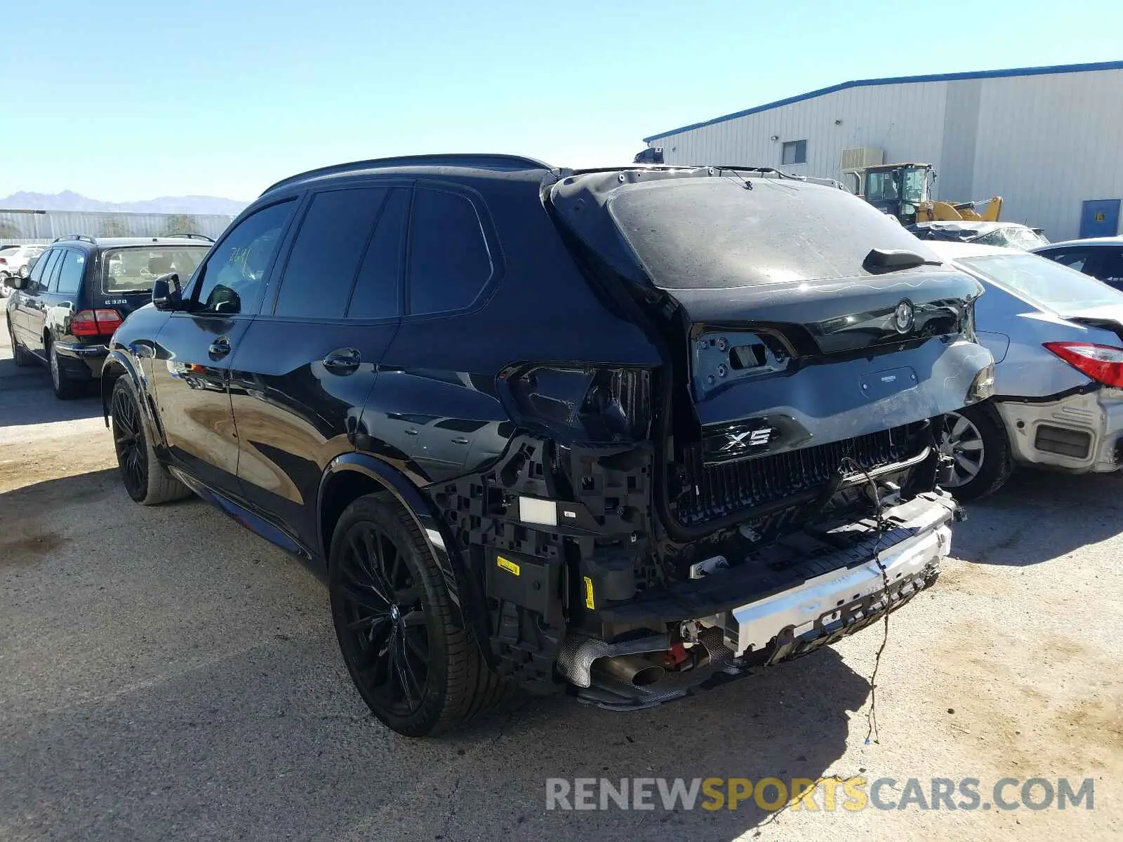 3 Photograph of a damaged car 5UXCR4C09M9F15216 BMW X5 2021