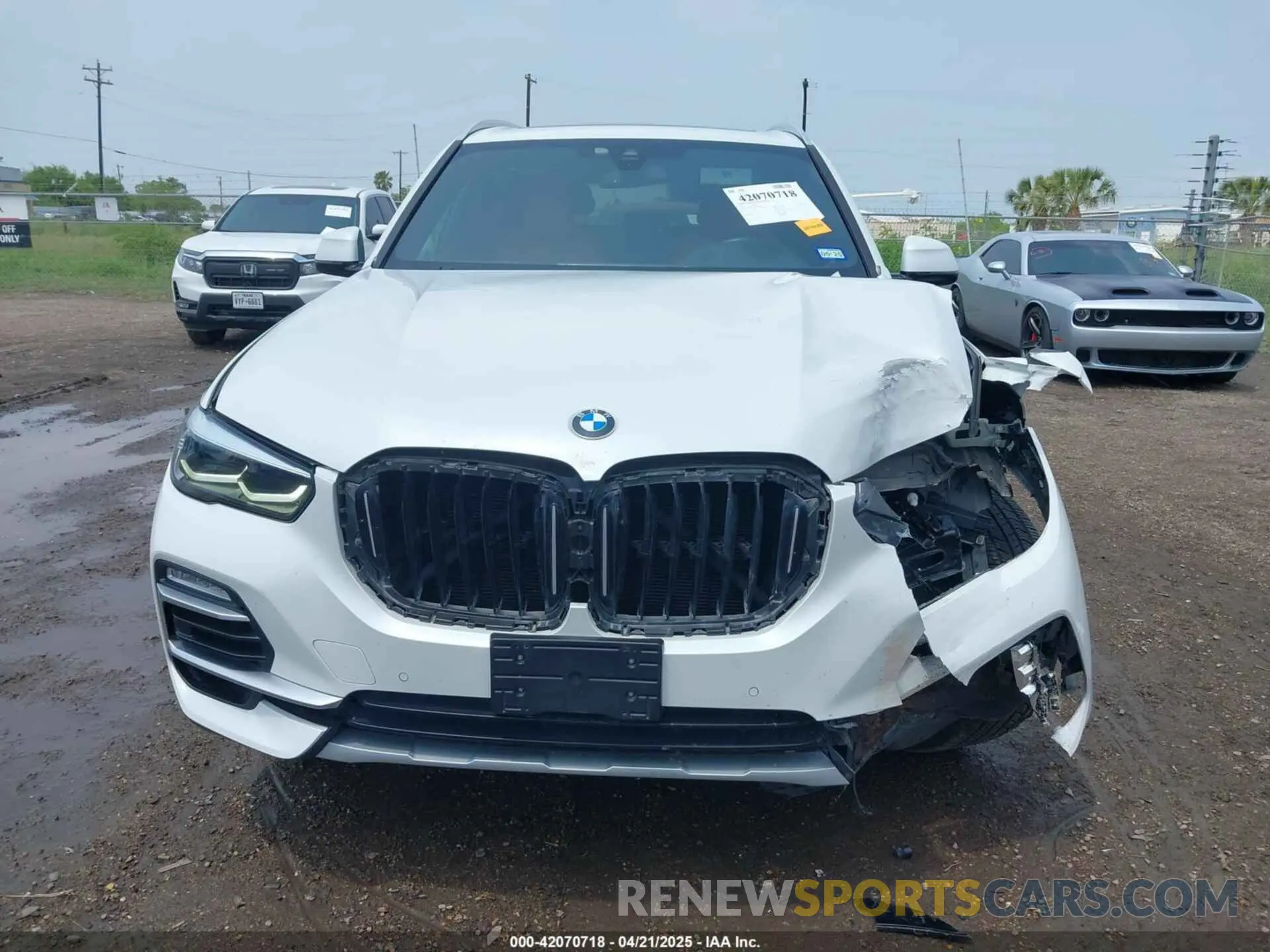 12 Photograph of a damaged car 5UXCR4C0XM9H62566 BMW X5 2021