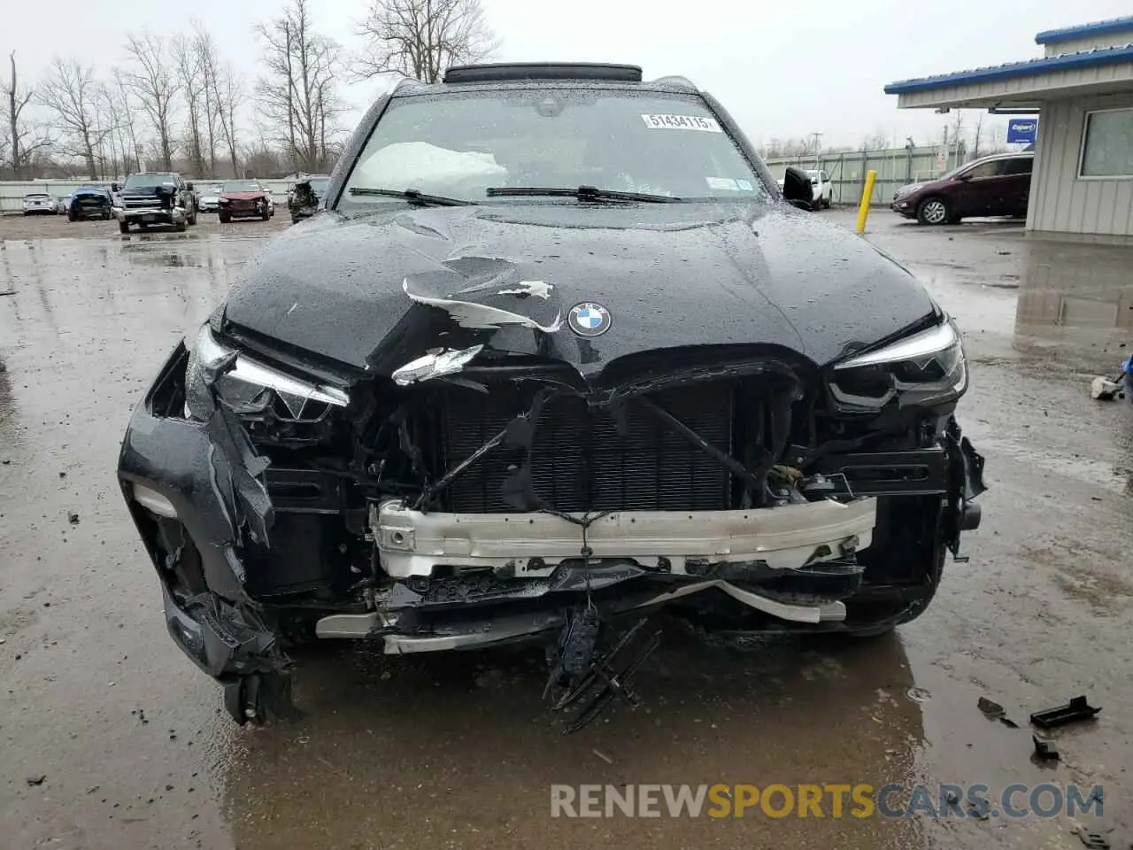 5 Photograph of a damaged car 5UXCR6C01M9F95252 BMW X5 2021