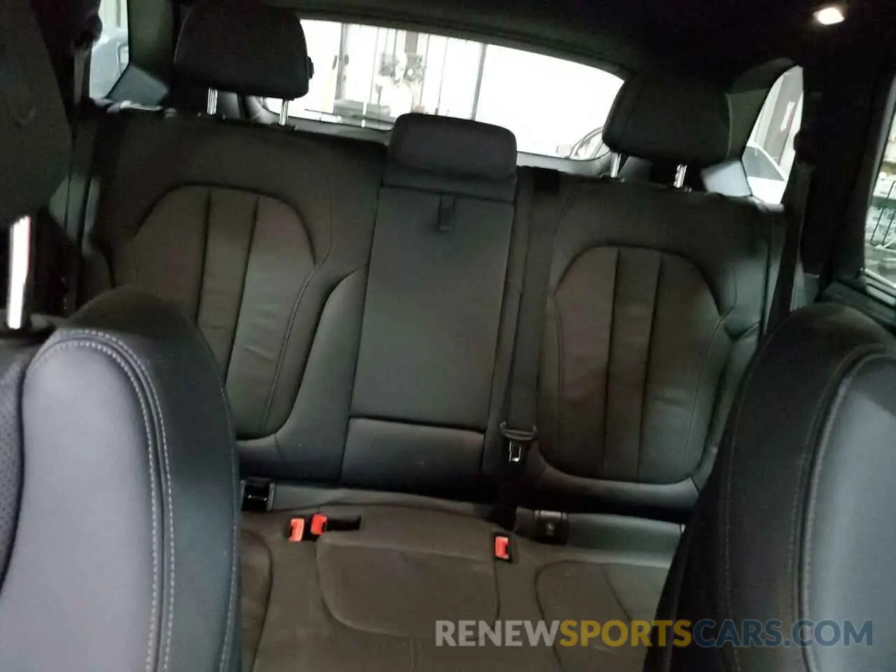 10 Фотография поврежденного автомобиля 5UXCR6C01M9G64540 BMW X5 2021