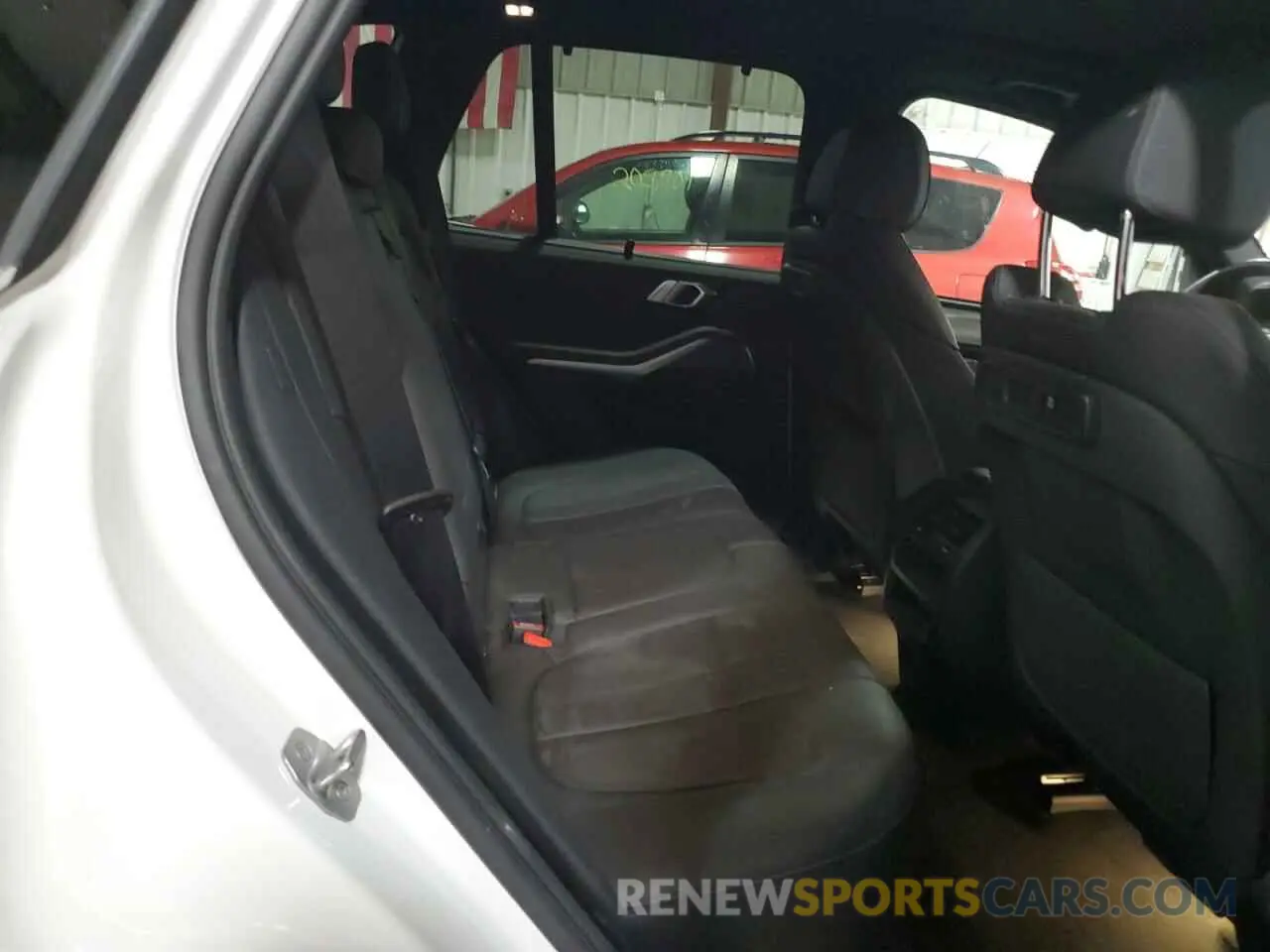 11 Фотография поврежденного автомобиля 5UXCR6C01M9G64540 BMW X5 2021