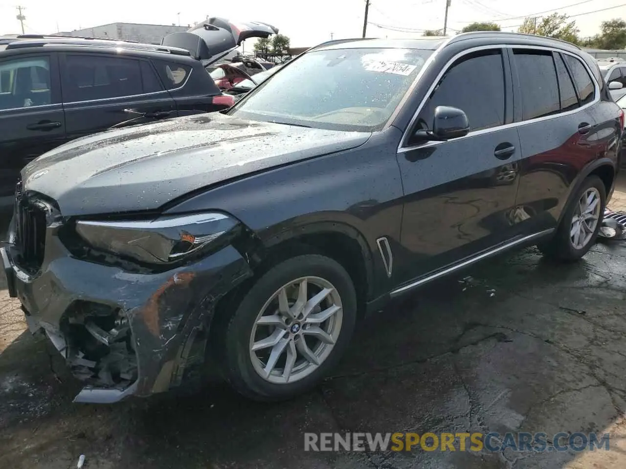 1 Photograph of a damaged car 5UXCR6C02M9E80997 BMW X5 2021