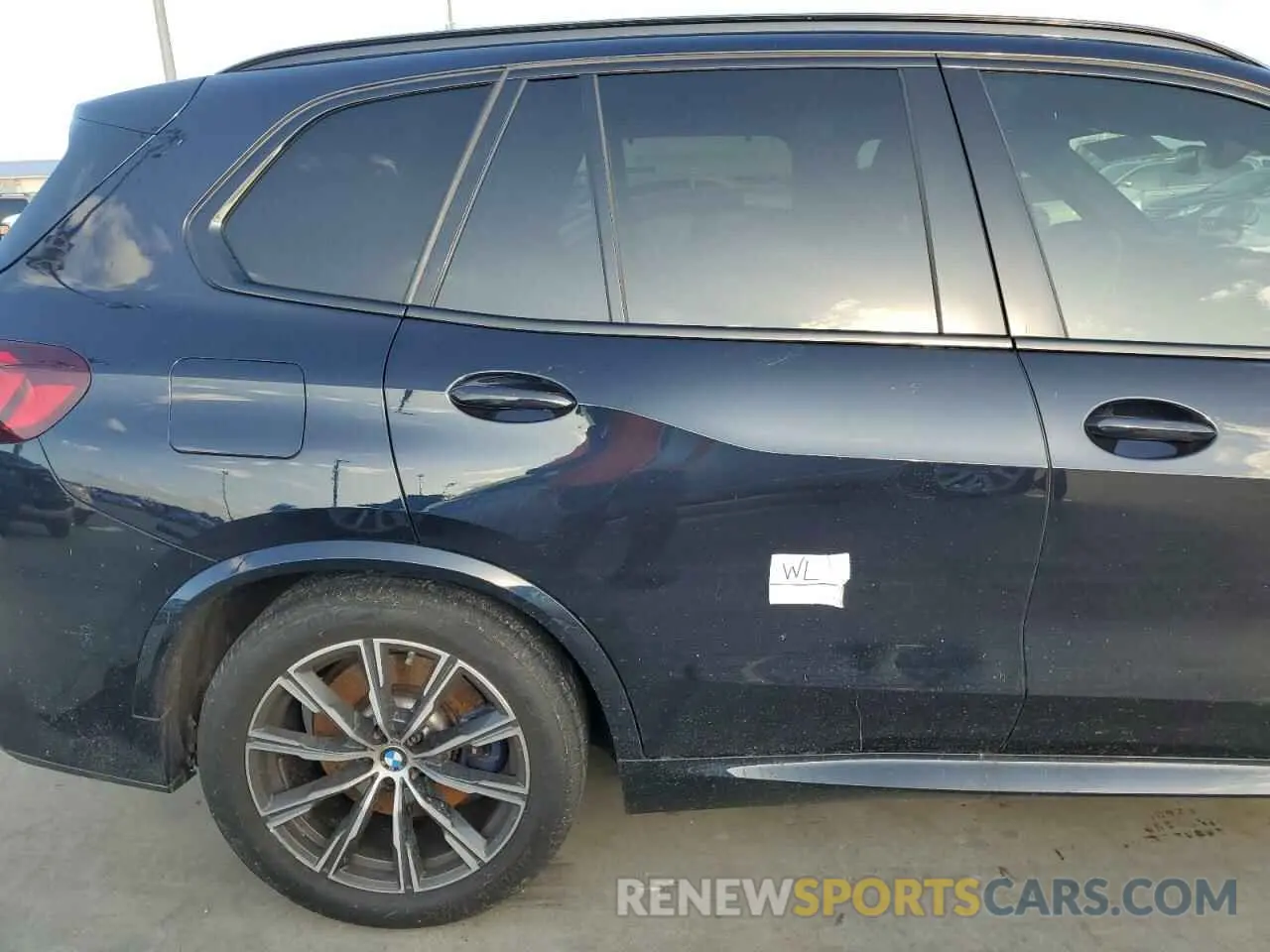 13 Photograph of a damaged car 5UXCR6C02M9F58453 BMW X5 2021