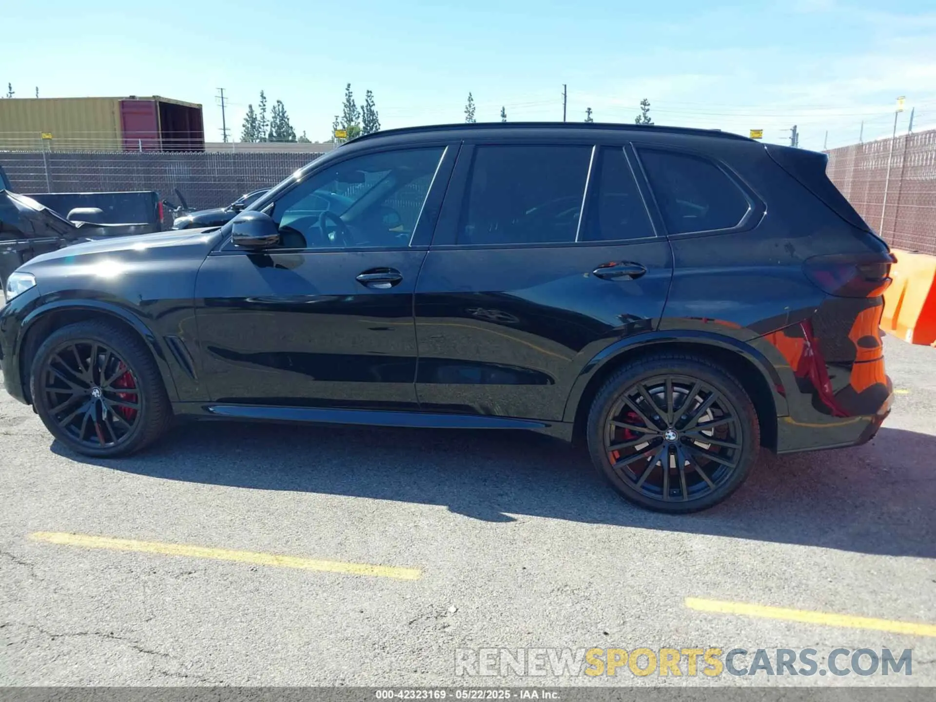14 Фотография поврежденного автомобиля 5UXCR6C02M9F86589 BMW X5 2021