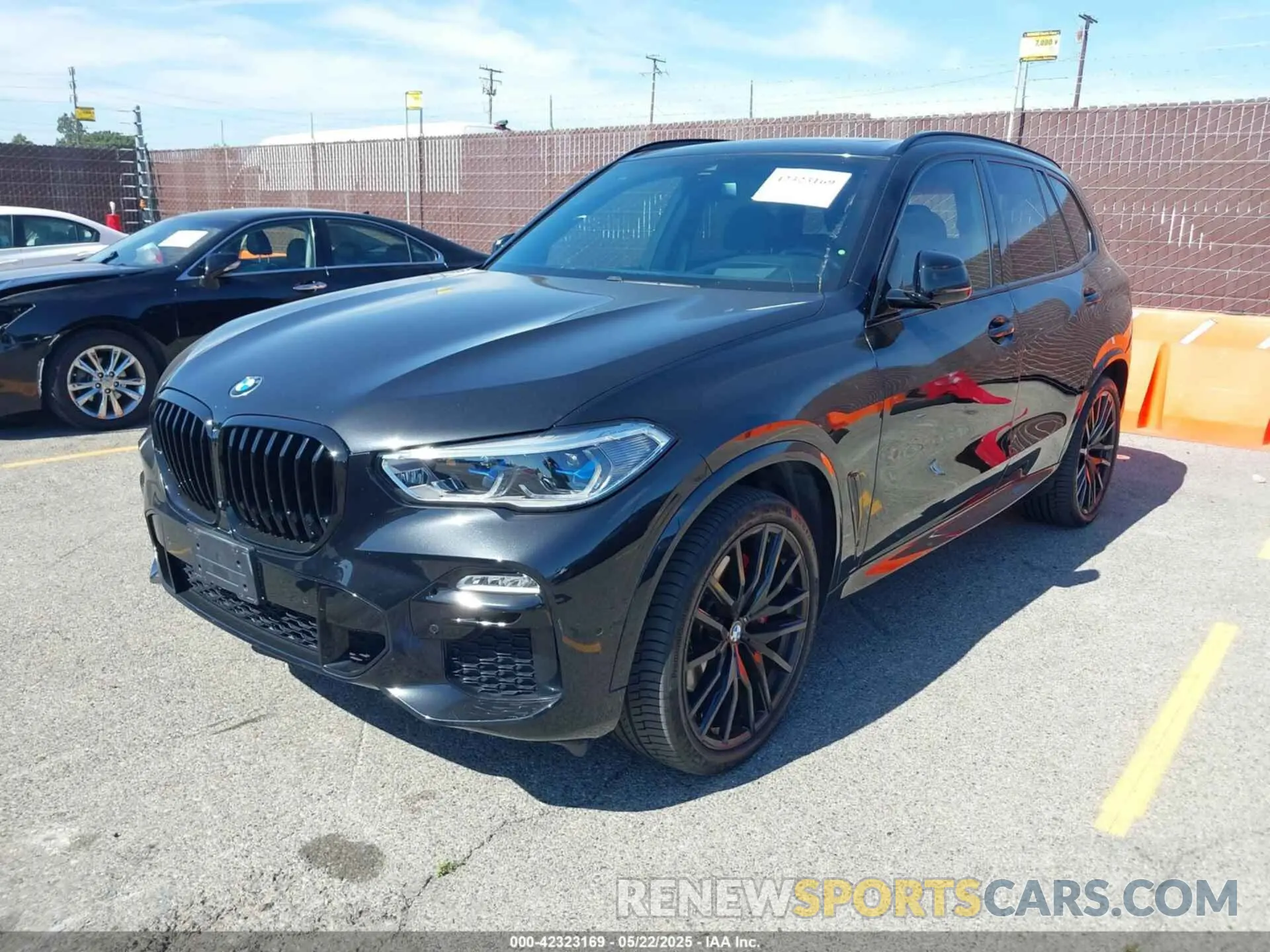 2 Фотография поврежденного автомобиля 5UXCR6C02M9F86589 BMW X5 2021