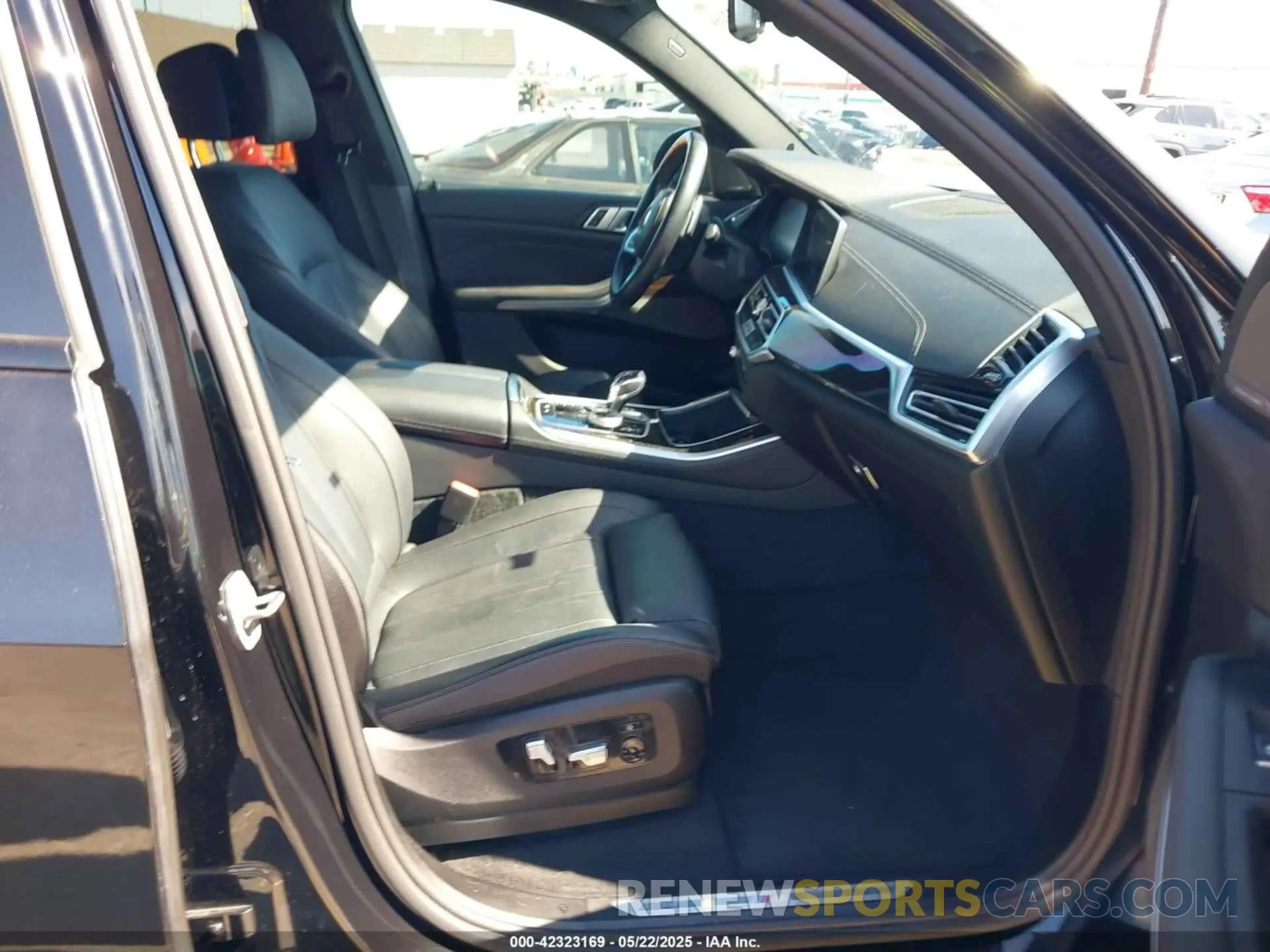 5 Фотография поврежденного автомобиля 5UXCR6C02M9F86589 BMW X5 2021