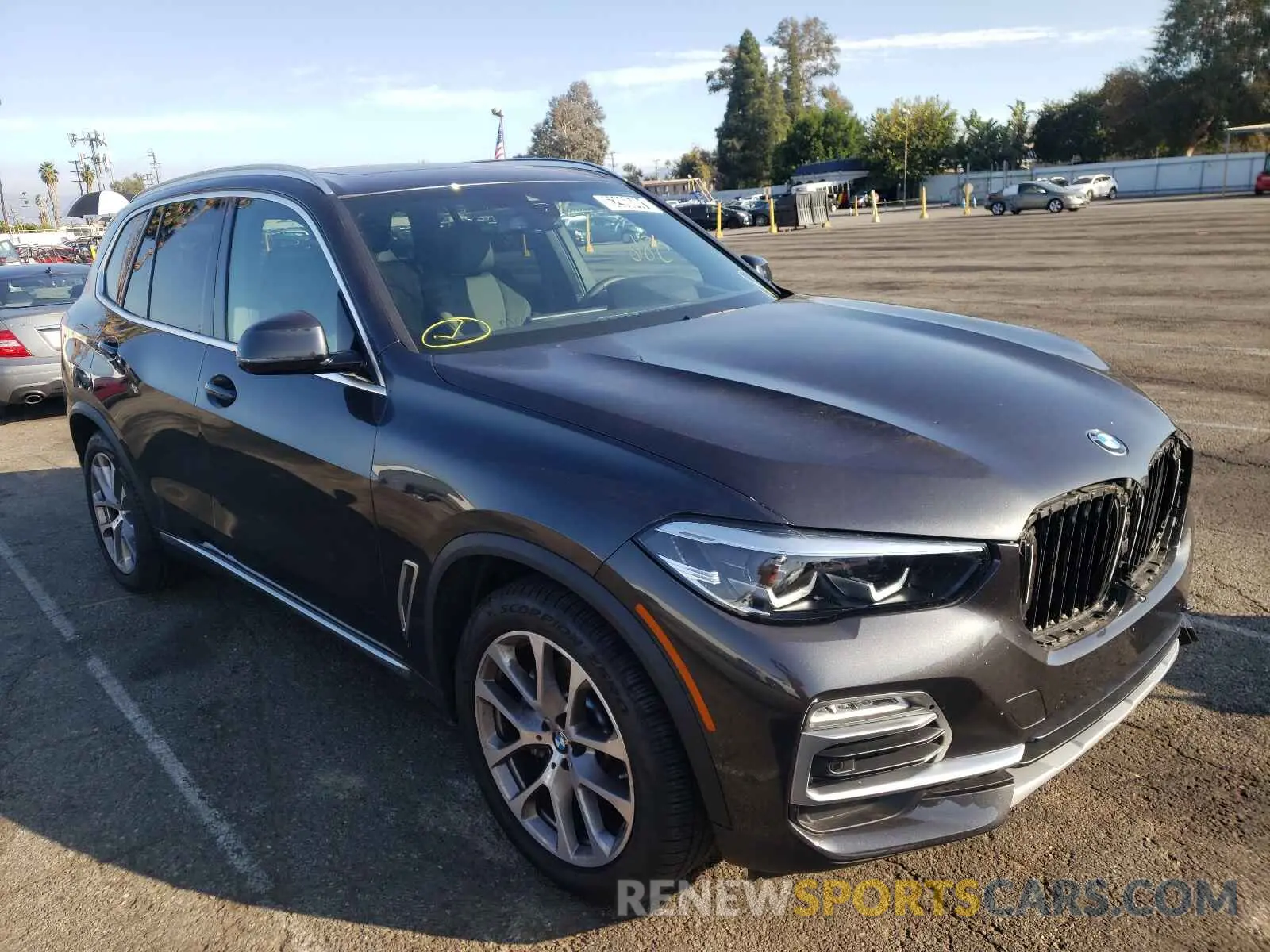 1 Фотография поврежденного автомобиля 5UXCR6C02M9G97353 BMW X5 2021
