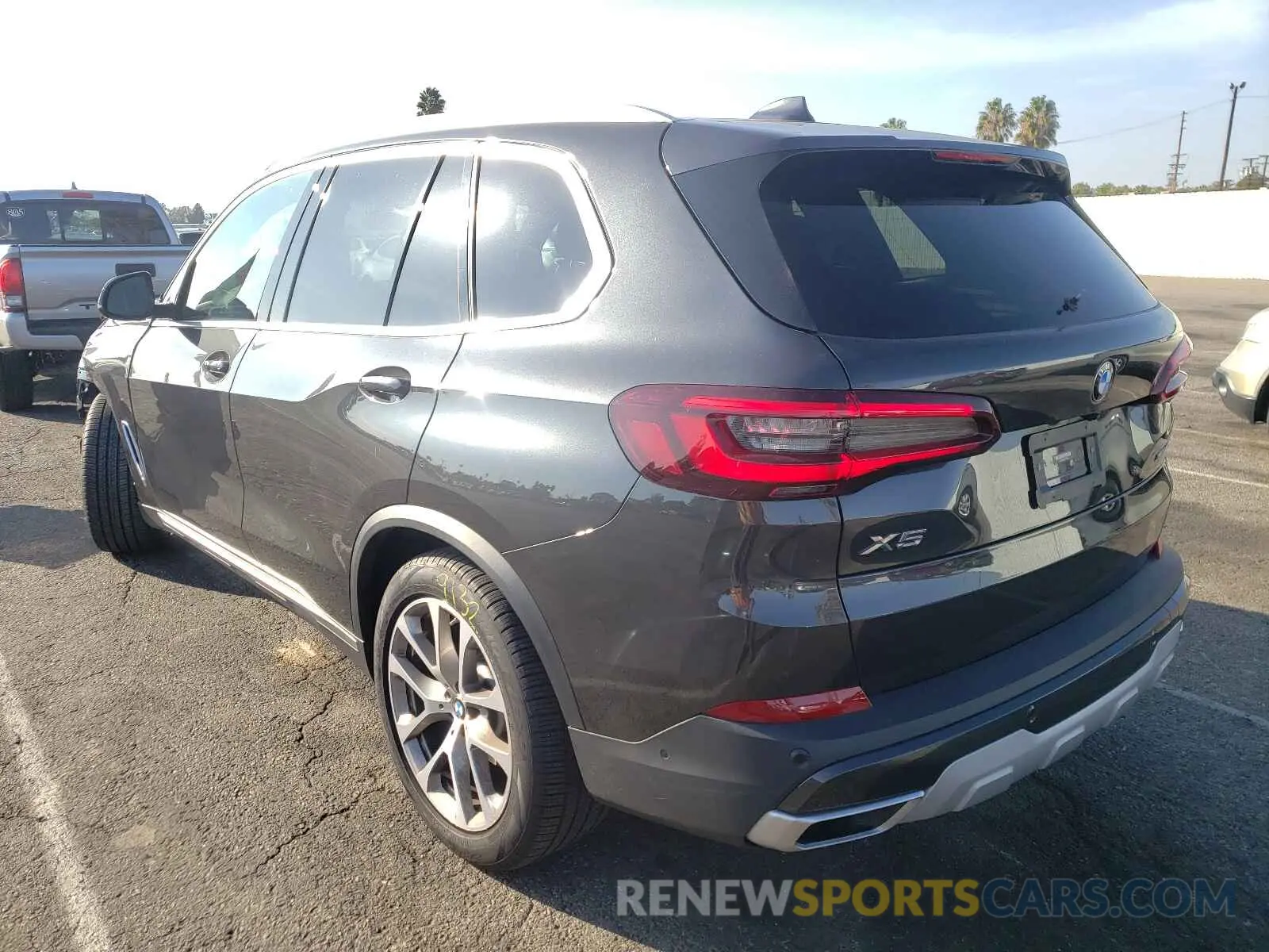 3 Фотография поврежденного автомобиля 5UXCR6C02M9G97353 BMW X5 2021