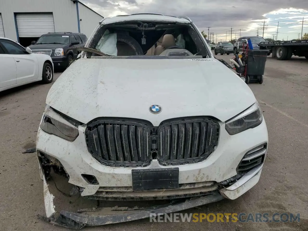 5 Photograph of a damaged car 5UXCR6C04M9E78751 BMW X5 2021