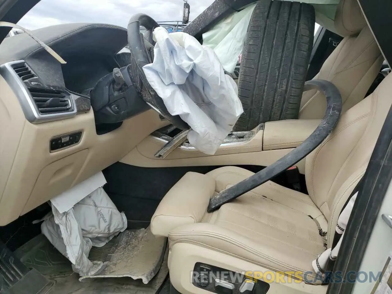 7 Photograph of a damaged car 5UXCR6C04M9E78751 BMW X5 2021