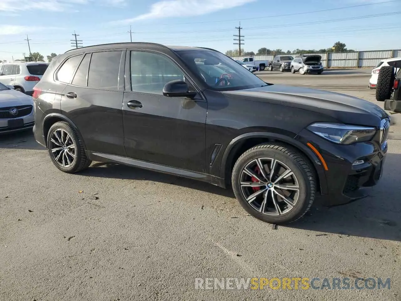 4 Photograph of a damaged car 5UXCR6C04M9F03521 BMW X5 2021