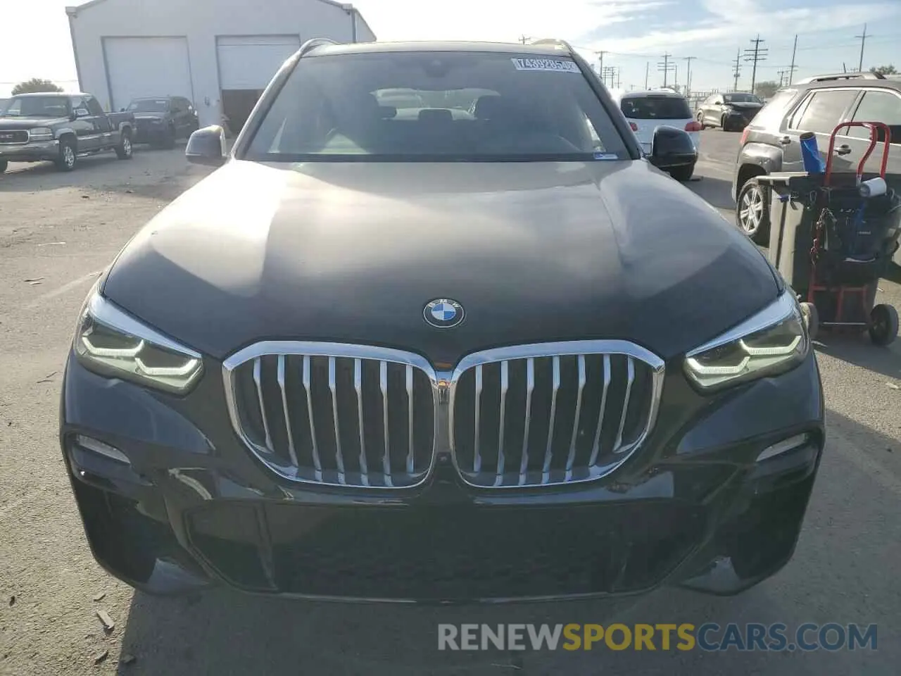 5 Photograph of a damaged car 5UXCR6C04M9F03521 BMW X5 2021