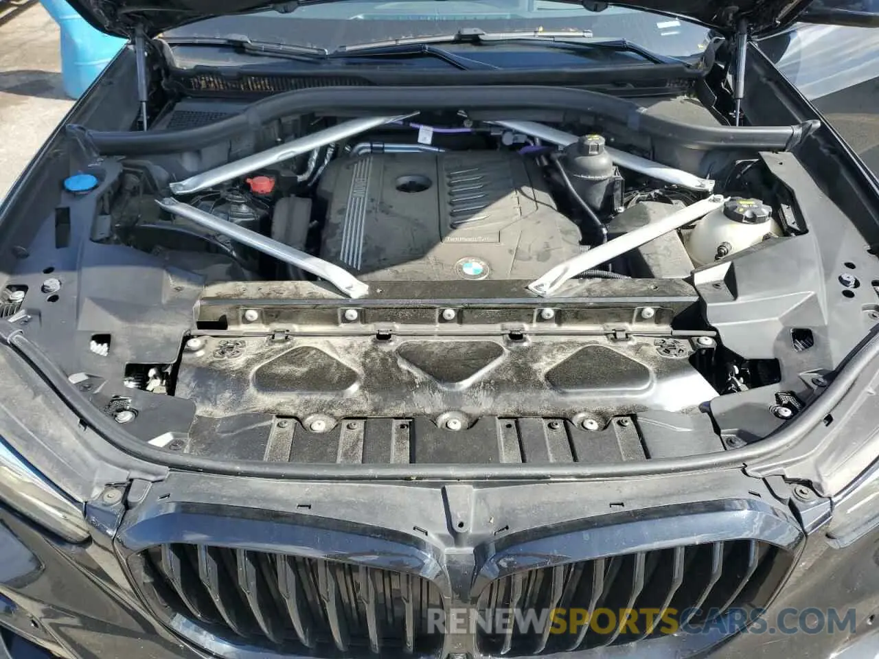 12 Photograph of a damaged car 5UXCR6C05M9E83991 BMW X5 2021