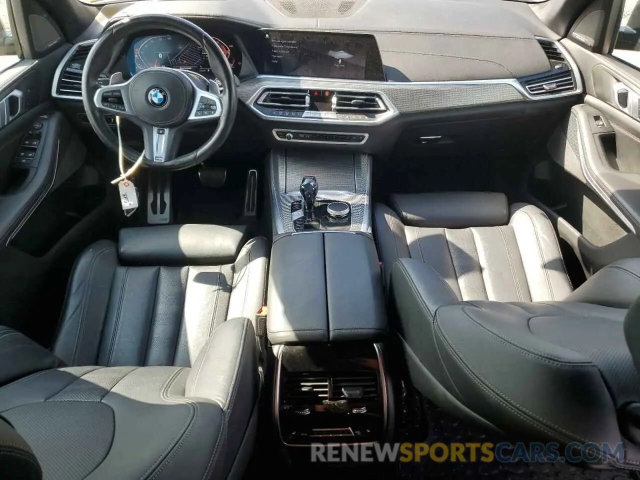 8 Photograph of a damaged car 5UXCR6C05M9E83991 BMW X5 2021