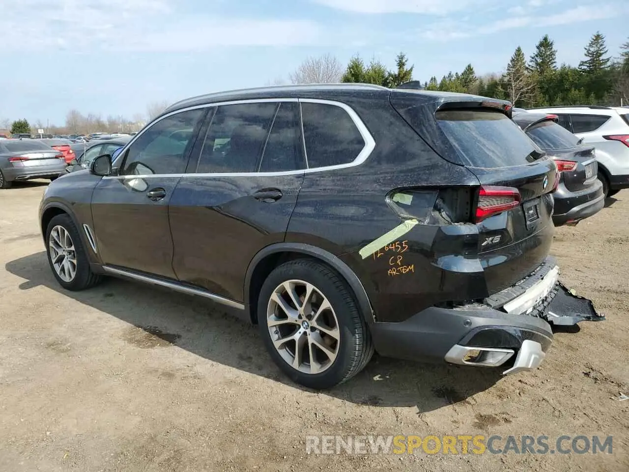 2 Photograph of a damaged car 5UXCR6C05M9F67664 BMW X5 2021