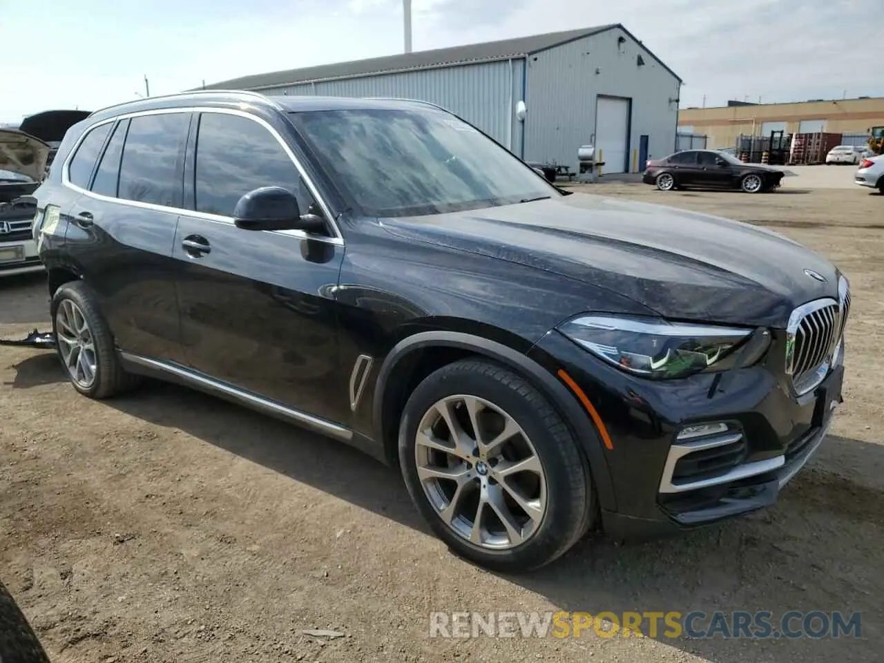 4 Photograph of a damaged car 5UXCR6C05M9F67664 BMW X5 2021