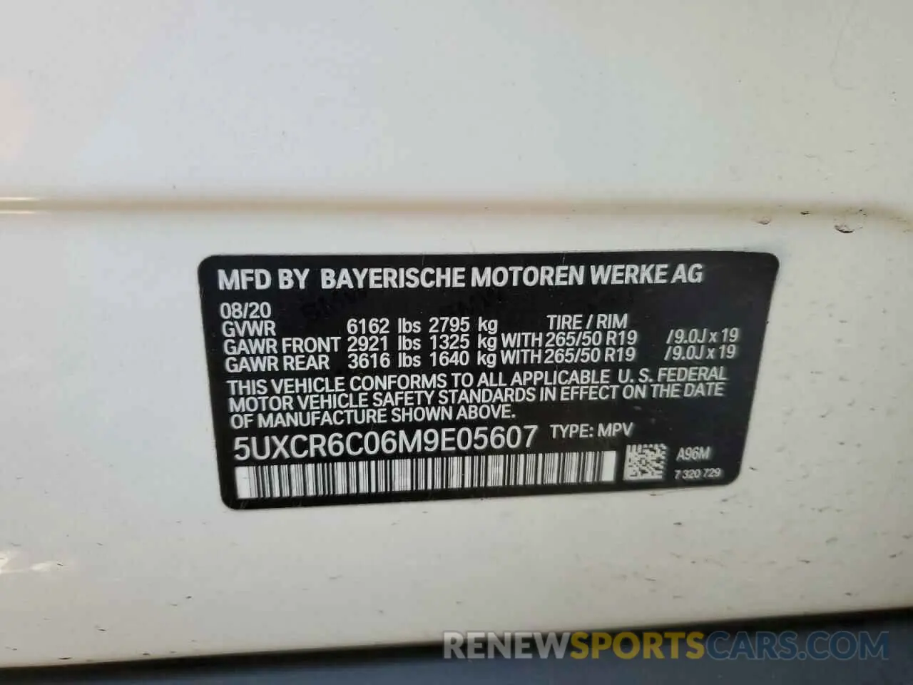 12 Photograph of a damaged car 5UXCR6C06M9E05607 BMW X5 2021