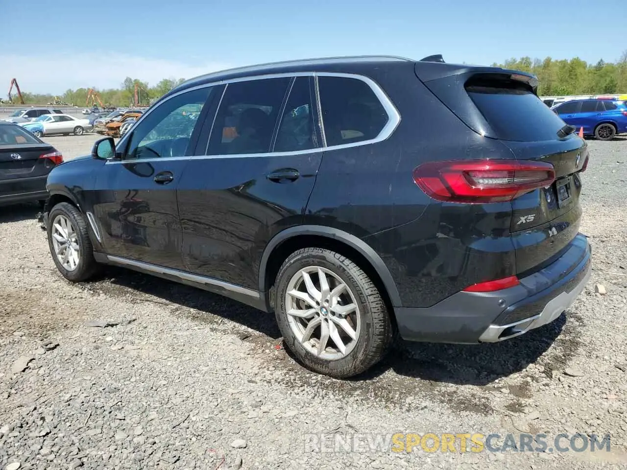 2 Photograph of a damaged car 5UXCR6C06M9E51261 BMW X5 2021