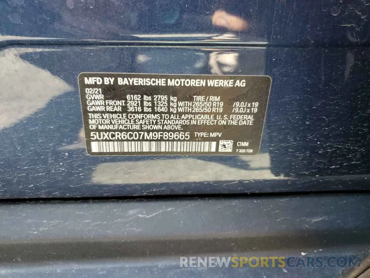 13 Photograph of a damaged car 5UXCR6C07M9F89665 BMW X5 2021
