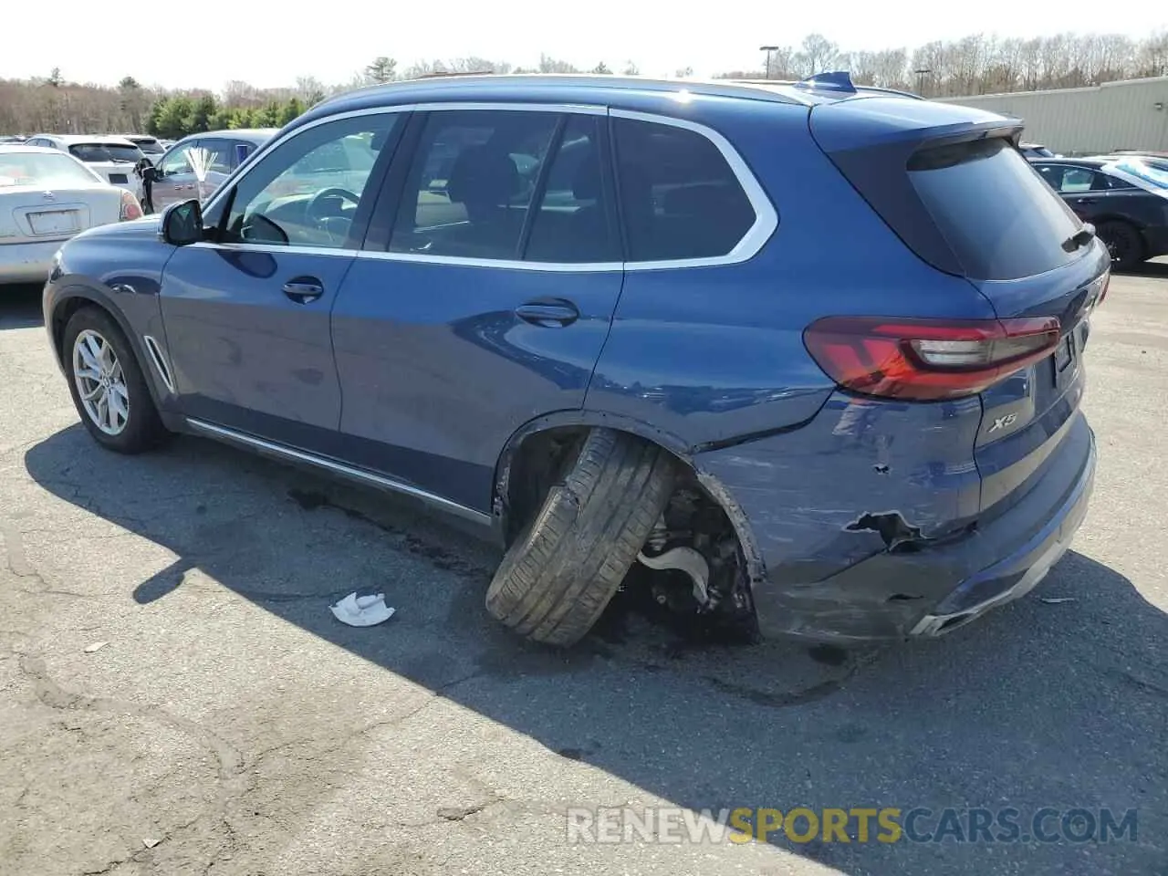 2 Photograph of a damaged car 5UXCR6C07M9F89665 BMW X5 2021