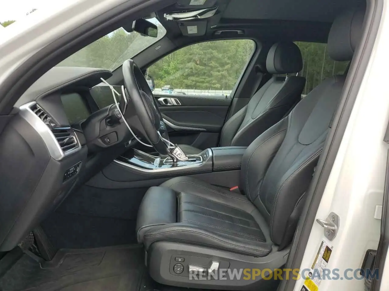 7 Фотография поврежденного автомобиля 5UXCR6C07M9H21128 BMW X5 2021