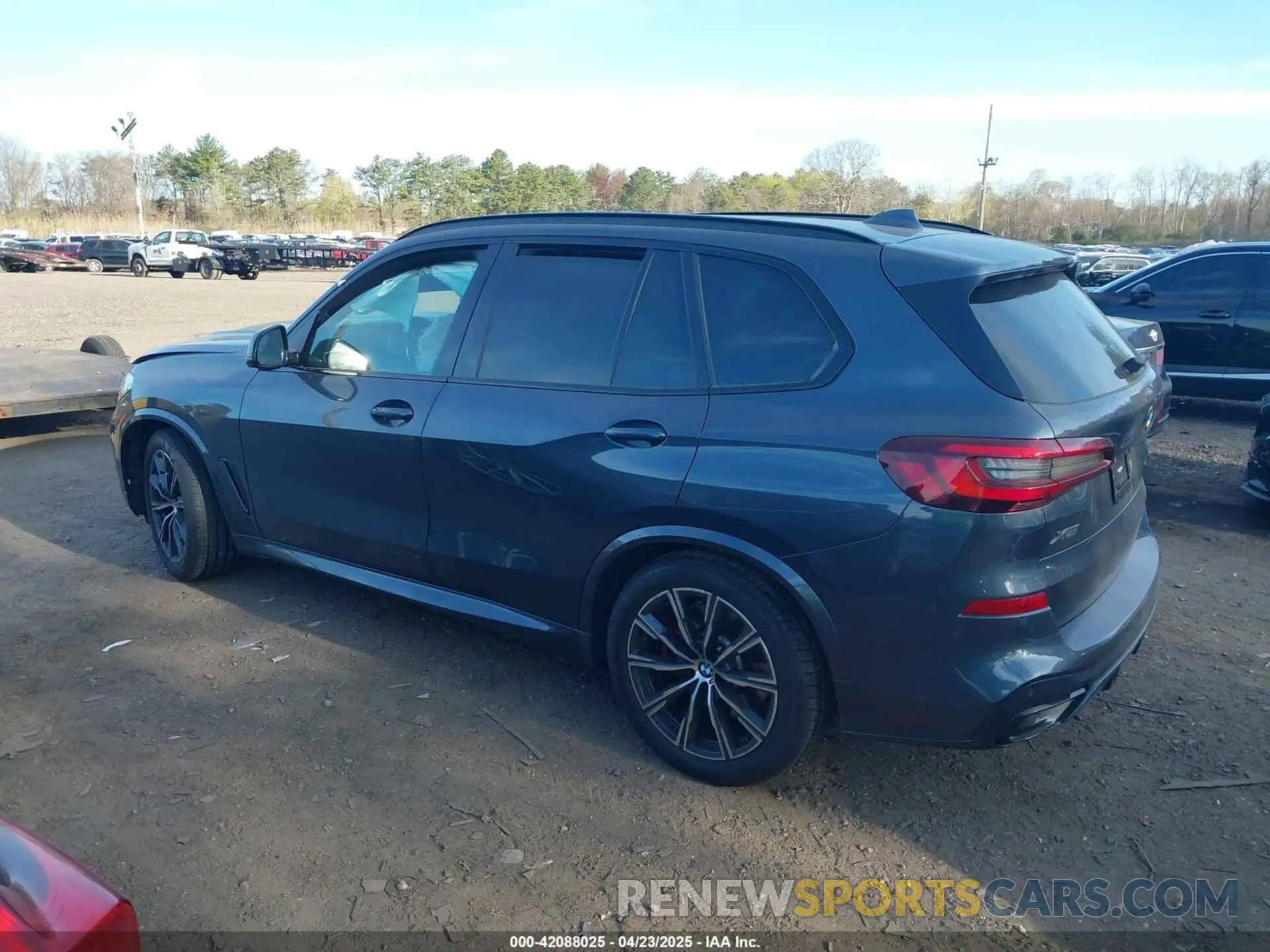 13 Фотография поврежденного автомобиля 5UXCR6C08M9F25585 BMW X5 2021
