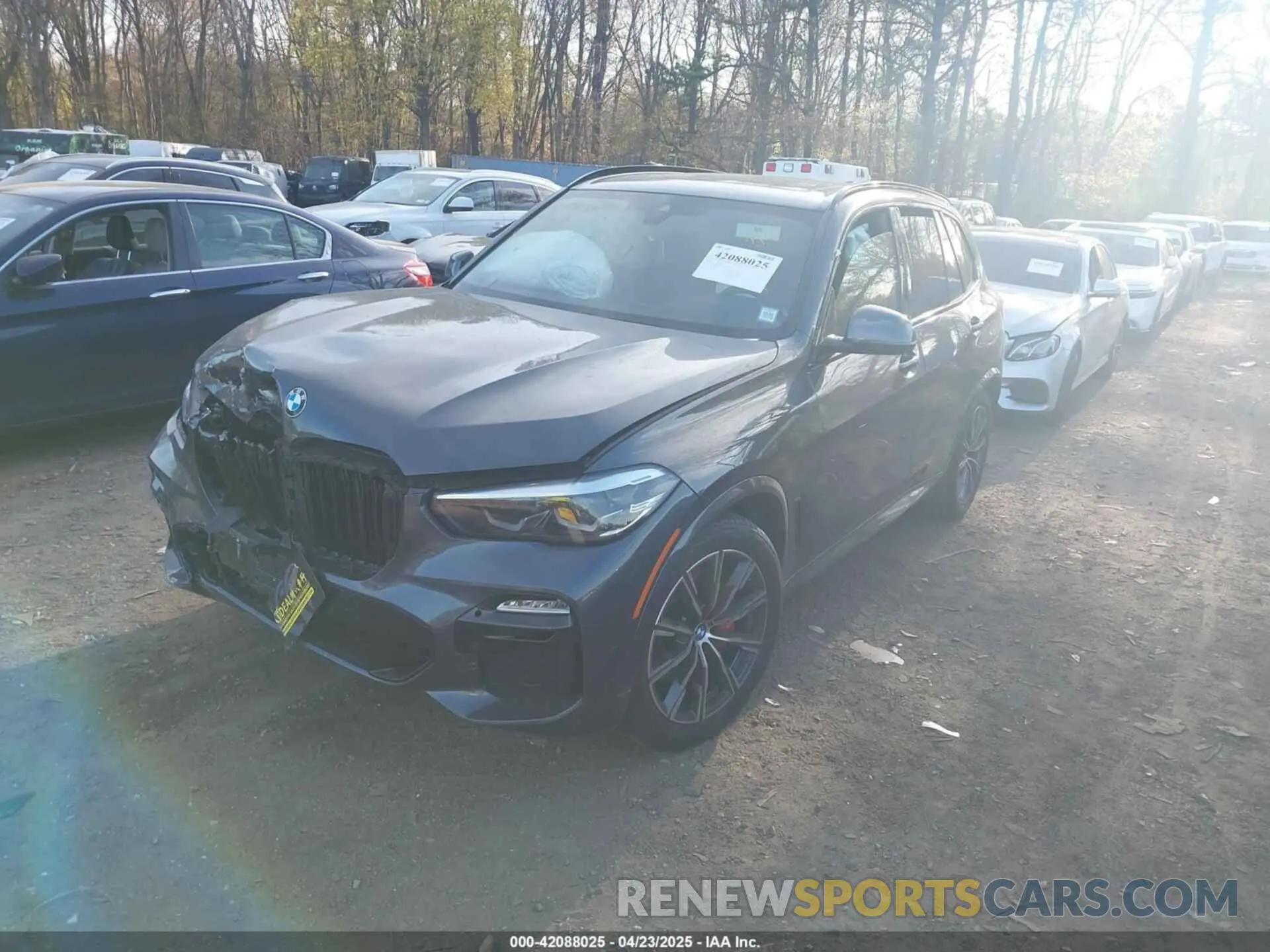 2 Фотография поврежденного автомобиля 5UXCR6C08M9F25585 BMW X5 2021