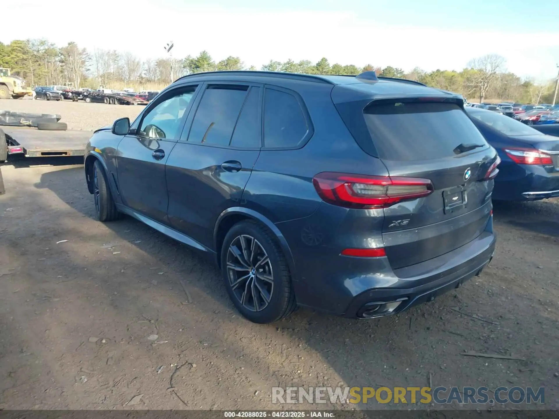 3 Фотография поврежденного автомобиля 5UXCR6C08M9F25585 BMW X5 2021