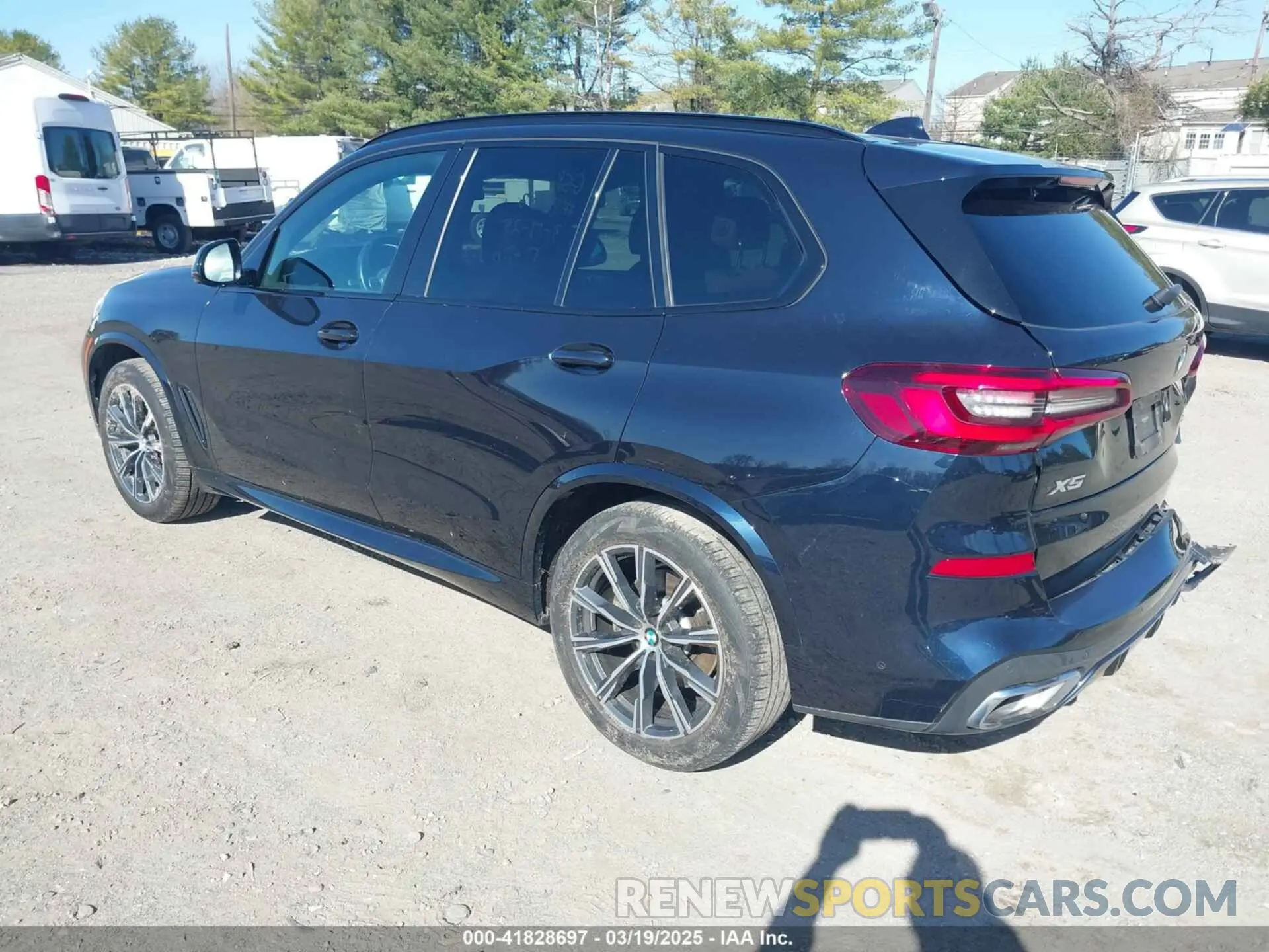 3 Фотография поврежденного автомобиля 5UXCR6C09M9F83785 BMW X5 2021