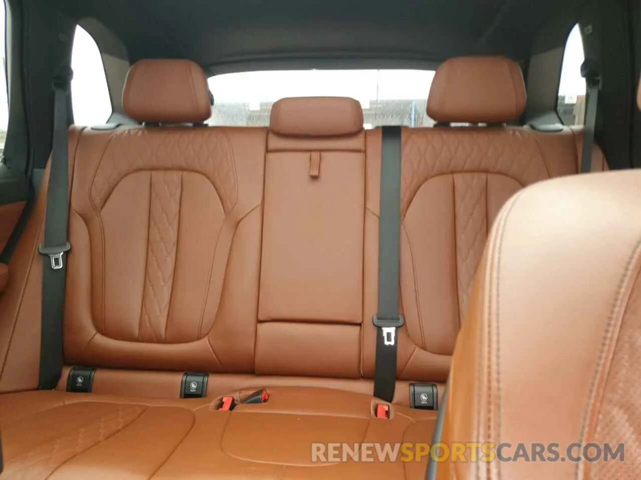 10 Фотография поврежденного автомобиля 5UXJU4C05M9E44232 BMW X5 2021