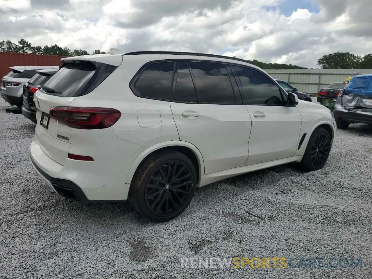 3 Photograph of a damaged car 5UXJU4C07M9E08137 BMW X5 2021