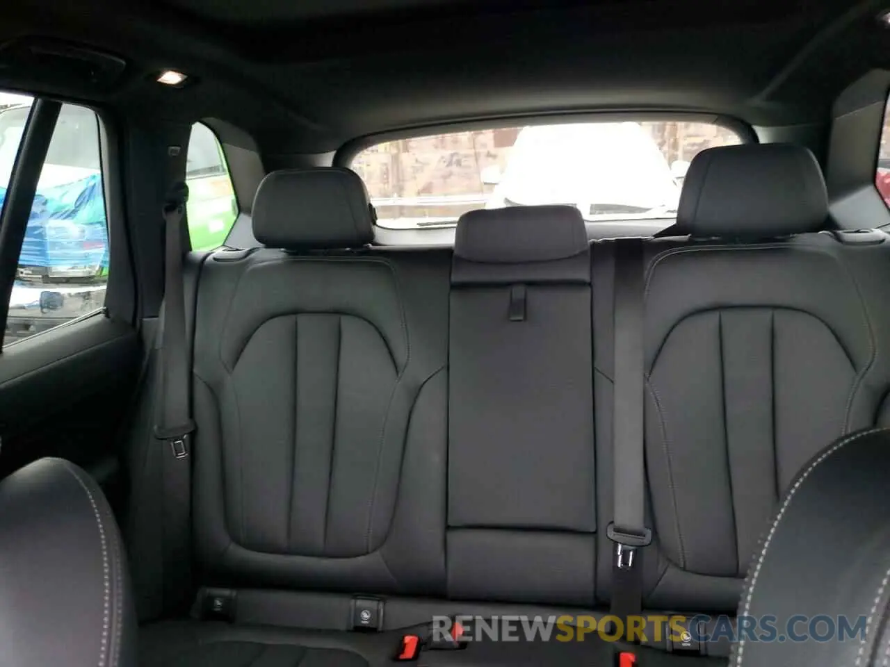 10 Фотография поврежденного автомобиля 5UXTA6C03M9D83718 BMW X5 2021