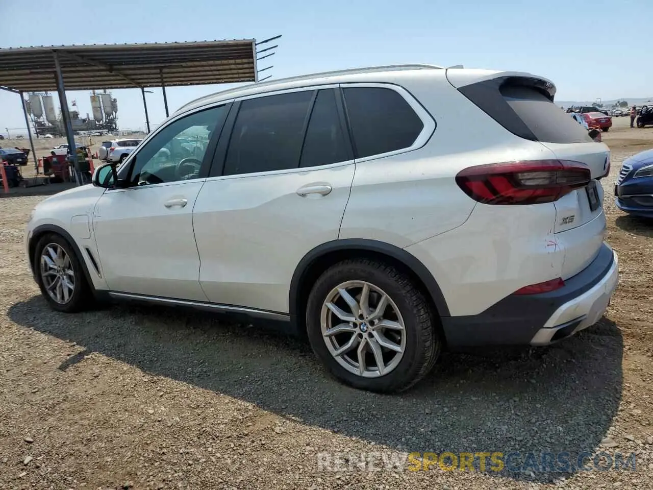 2 Photograph of a damaged car 5UXTA6C04M9H81083 BMW X5 2021