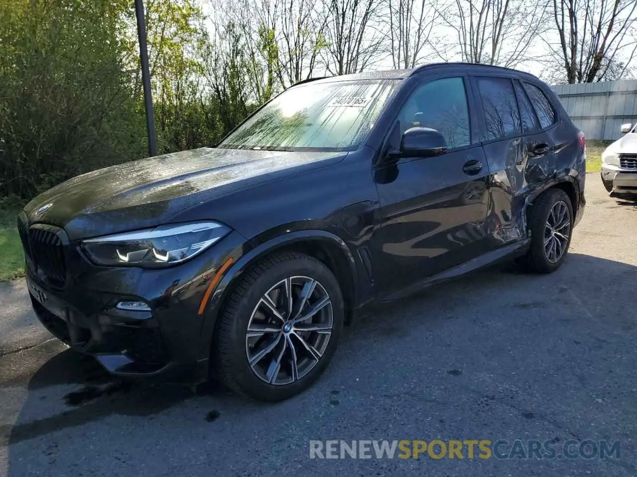 1 Фотография поврежденного автомобиля 5UXTA6C0XM9E92063 BMW X5 2021