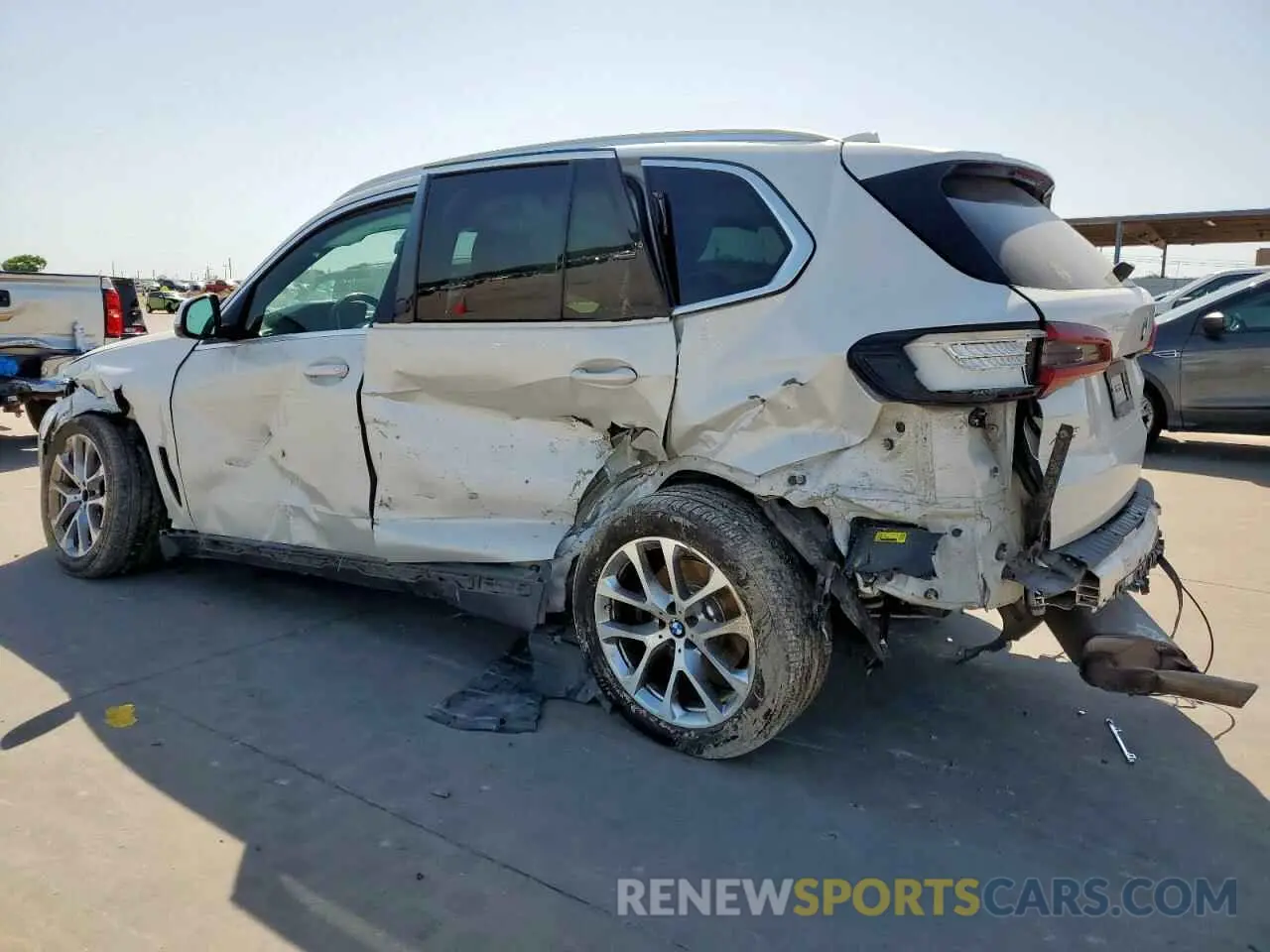 2 Фотография поврежденного автомобиля 5UXCR4C01N9J66048 BMW X5 2022