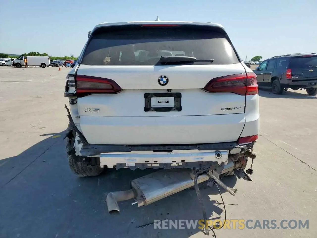 6 Фотография поврежденного автомобиля 5UXCR4C01N9J66048 BMW X5 2022