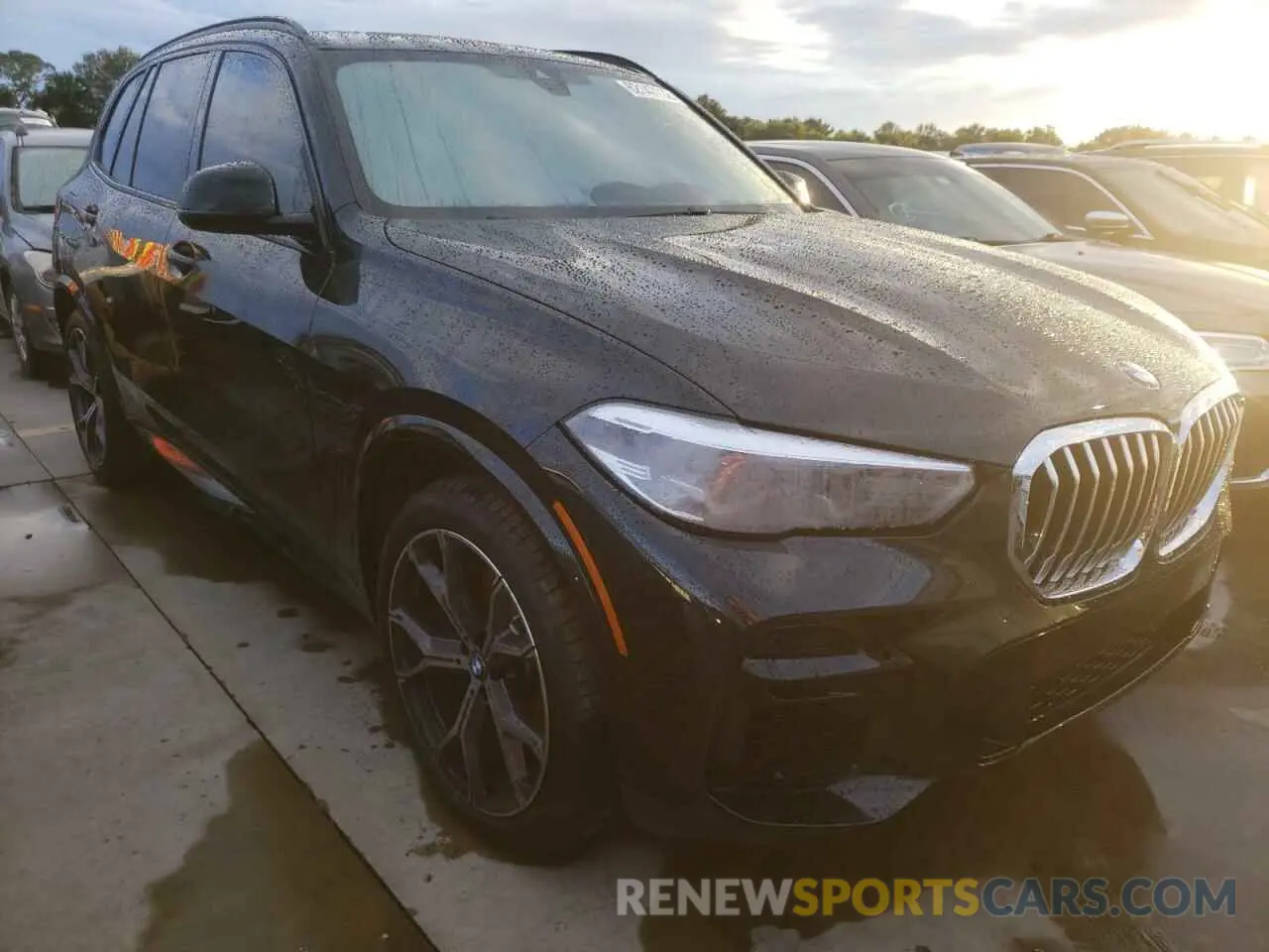 1 Photograph of a damaged car 5UXCR4C02N9M58842 BMW X5 2022