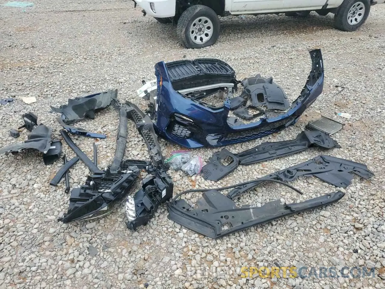 13 Photograph of a damaged car 5UXCR4C03N9M69817 BMW X5 2022