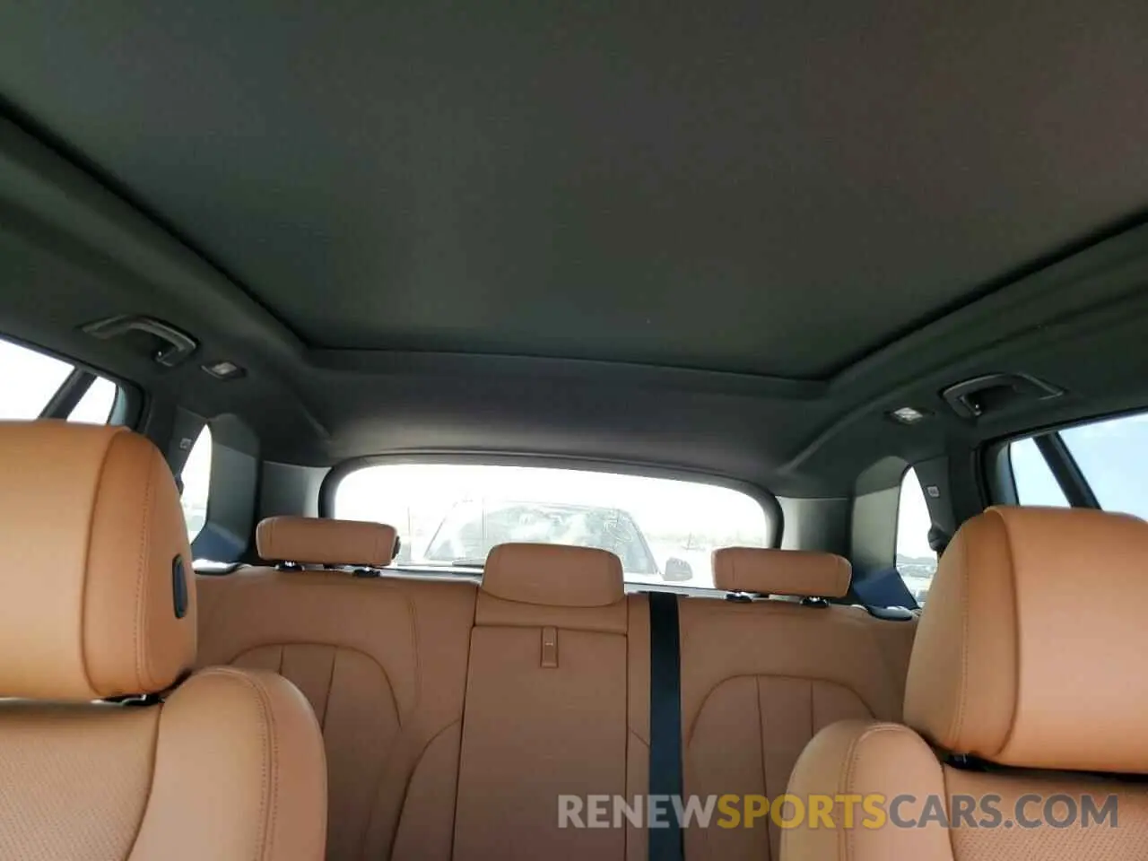 10 Фотография поврежденного автомобиля 5UXCR4C05N9K77363 BMW X5 2022