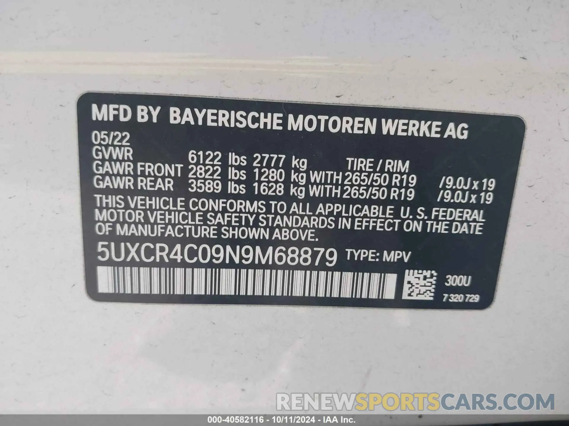 9 Photograph of a damaged car 5UXCR4C09N9M68879 BMW X5 2022