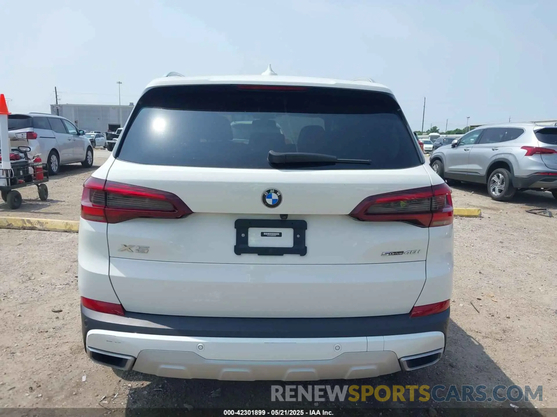 16 Фотография поврежденного автомобиля 5UXCR4C09N9N36386 BMW X5 2022