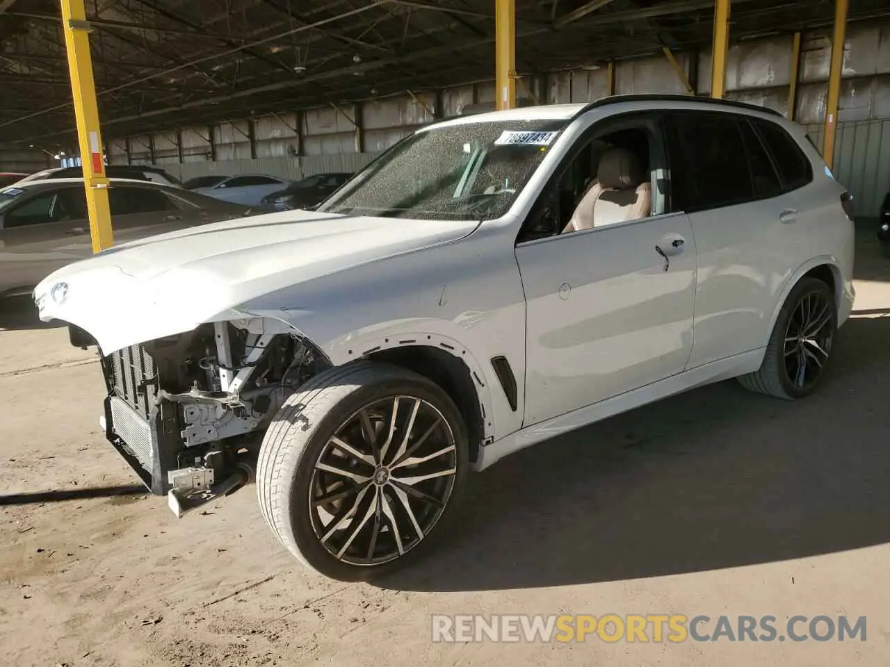 1 Фотография поврежденного автомобиля 5UXCR6C01N9M90807 BMW X5 2022