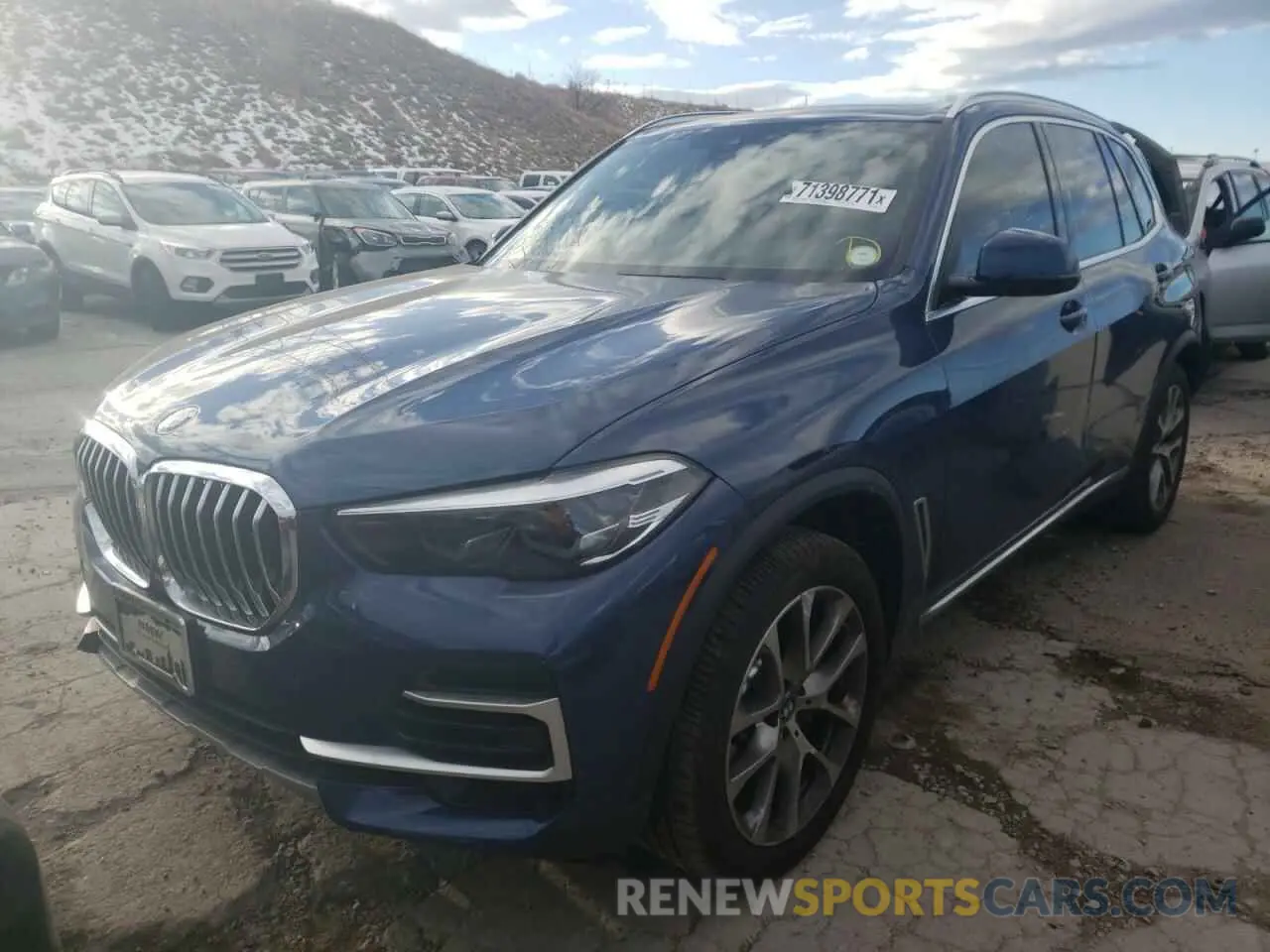 2 Photograph of a damaged car 5UXCR6C02N9J56611 BMW X5 2022