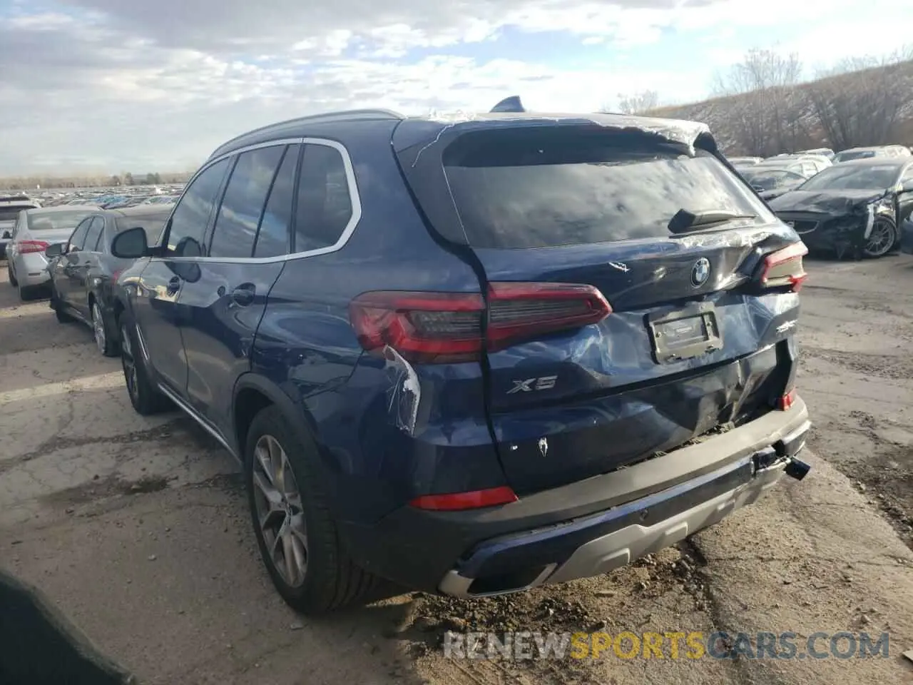 3 Photograph of a damaged car 5UXCR6C02N9J56611 BMW X5 2022