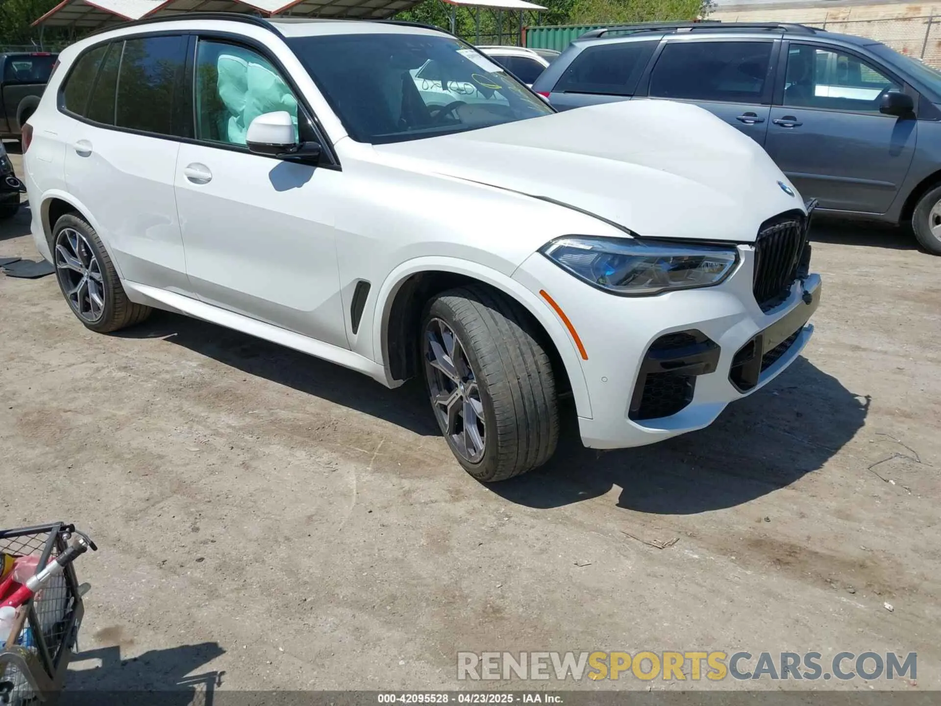 1 Фотография поврежденного автомобиля 5UXCR6C03N9L60222 BMW X5 2022