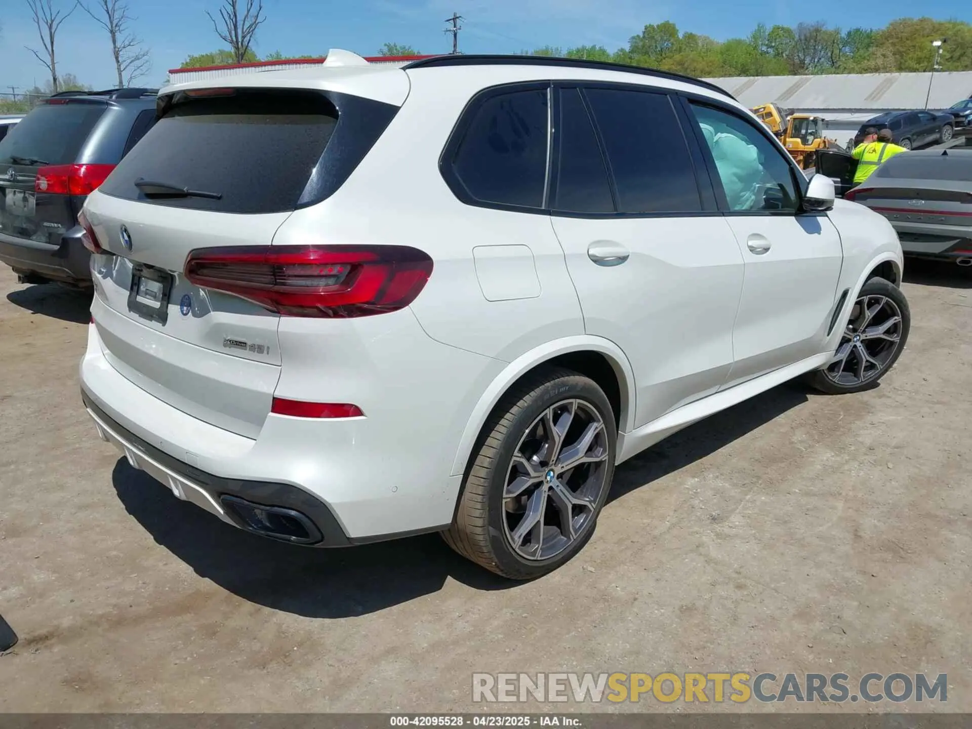 4 Фотография поврежденного автомобиля 5UXCR6C03N9L60222 BMW X5 2022