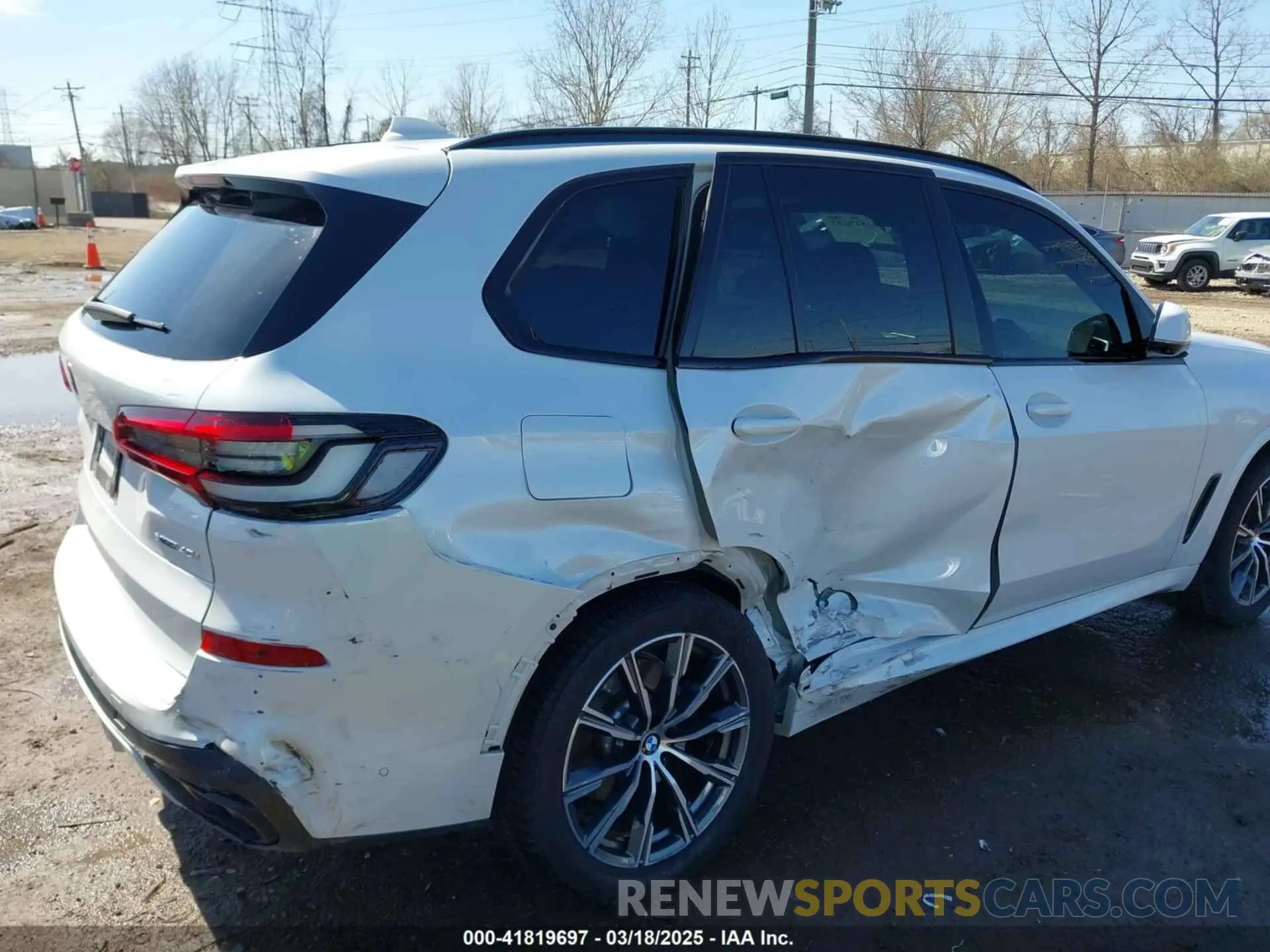 6 Фотография поврежденного автомобиля 5UXCR6C03N9M64919 BMW X5 2022